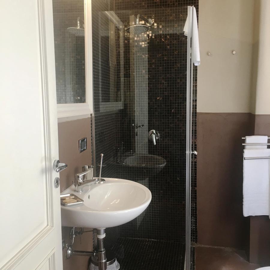 Standard Double Room,662930922:JPEG